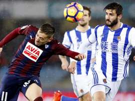 Raúl Navas seguirá en la Real Sociedad. EFE