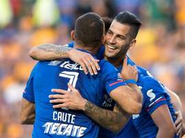 Édgar Méndez seguirá en Cruz Azul. EFE
