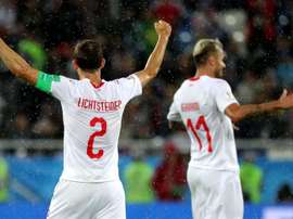 Lichtsteiner suena para el Augsburgo. EFE