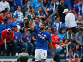 Méndez y Cauteruccio tienen sus horas contadas en Cruz Azul. EFE