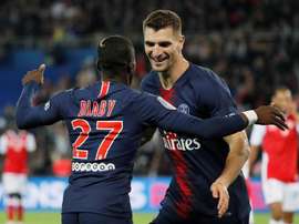 El United no pierde de vista a Meunier. EFE