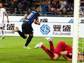El Inter ya trabaja en las renovaciones de Lautaro y Handanovic. EFE
