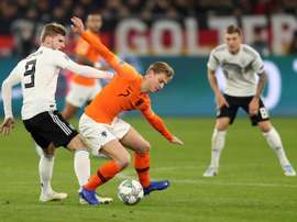 De Jong estará disponible para la Selección. EFE