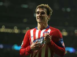 Suma cinco partidos viendo puerta. EFE