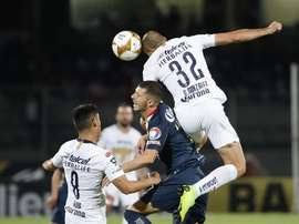 Carlos González está en el radar de Cruz Azul. EFE