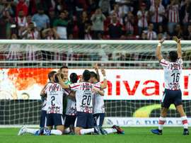Chivas ya piensa en reforzarse de cara al Apertura. EFE