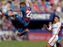 El Levante acelera la 'operación salida'. EFE