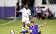 Cazares fez festa e será punido pelo clube. EFE