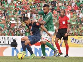 Motagua pasa a la final en un duelo plagado de incidentes. EFE
