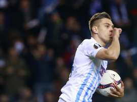 Primeras negociaciones entre el Brighton y el Genk por Trossard. EFE