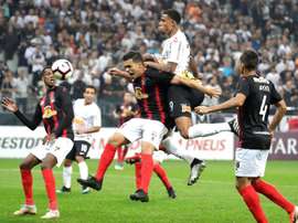 Corinthians costeó alimentos a Deportivo Lara tras el partido. EFE