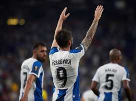 El Espanyol funde el muro islandés. EFE