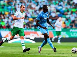 L'Eintracht proche de remplacer Jovic. EFE/Antonio Cotrim