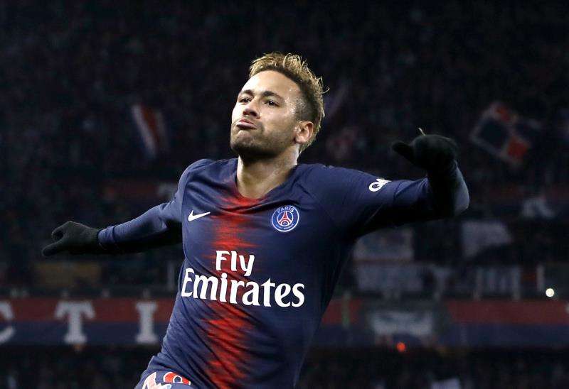 El vértigo de ver a Neymar vestido de blanco