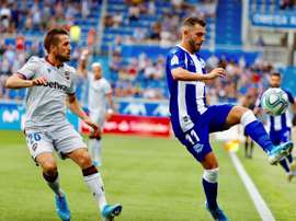 Luis Rioja, inconforme con el resultado ante el Valencia. EFE