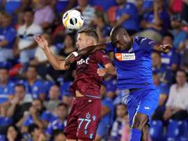 La UEFA sanciona al Estrella Roja y al Trabzonspor. EFE