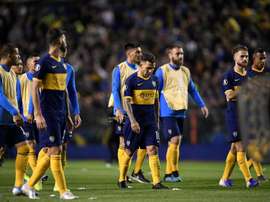 Goux le recordó a Tévez que hay mucha pobreza en el mundo del fútbol. EFE
