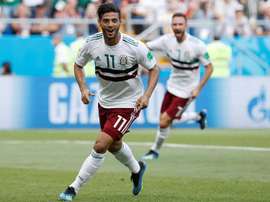 Lapuente le pidió seriedad a Vela. EFE