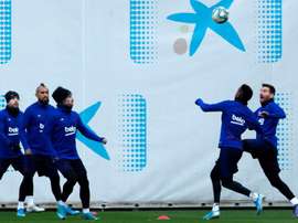 Je n'ai jamais vu Messi tirer un coup franc à l'entraînement. efe