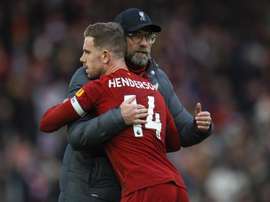 Henderson habló de lo extraño que será ganar la Premier a puerta cerrada. EFE/EPA/Archivo