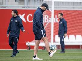 Lopetegui y su presidente, en contacto virtual. EFE