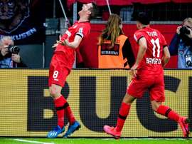El Bayer Leverkusen se cuela en la fiesta de Sancho. EFE