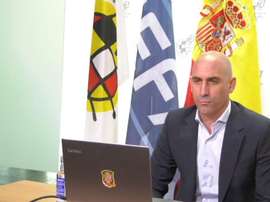Rubiales expondrá su plan de ayudas en una junta extraordinaria. EFE