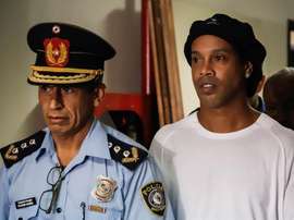 Ronaldinho lleva un mes en prisión. EFE/Archivo