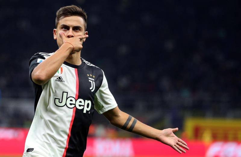 Juventus Bid To Convince Dybala To Stay