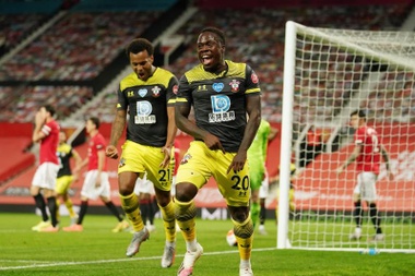 Obafemi empató en el añadido. EFE