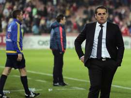 El límite complica la llegada de un delantero al Fuenla. EFE