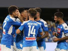 A De Laurentiis le encantaría ver a Santiago Arias en esta instantánea. EFE