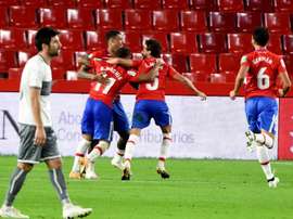 Machís adelantó al Granada con un golazo. EFE
