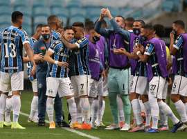 O que acontece com o futebol no RS com a bandeira preta. EFE/Buda Mendes