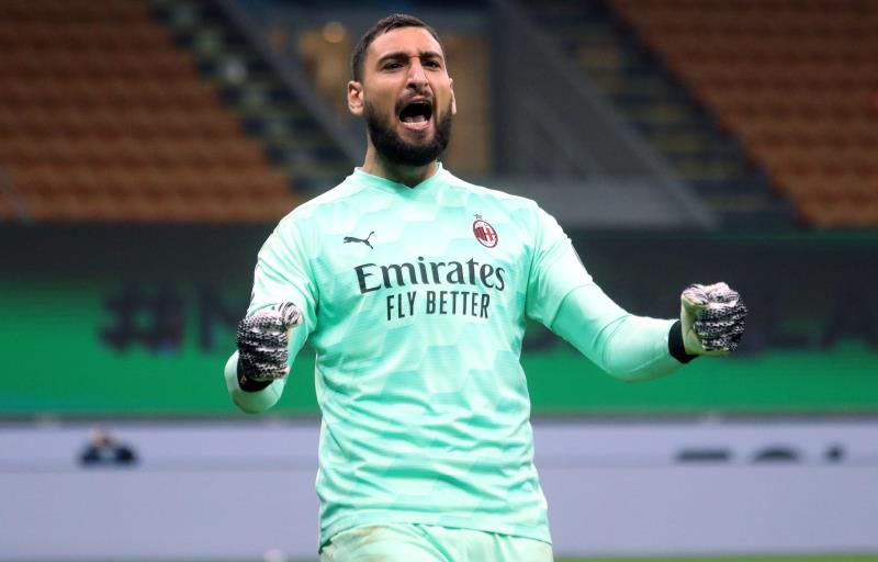 Costacurta tacle Donnarumma