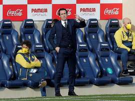 Emery reveló lo que le dijo a Diego Martínez. EFE
