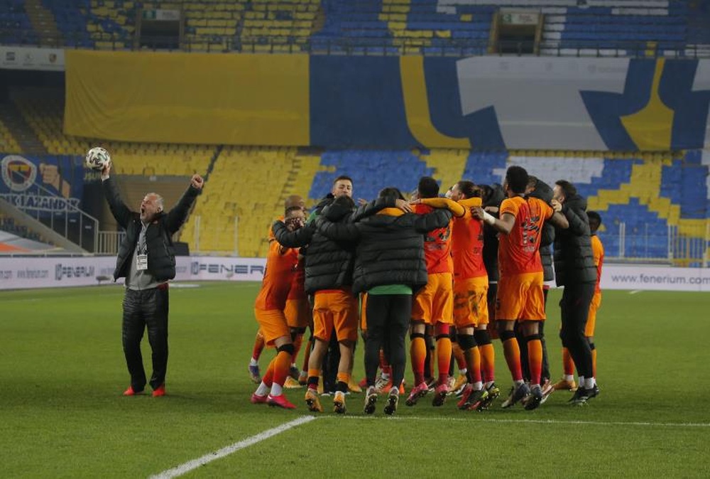 Le Galatasaray l'emporte face au Fenerbahçe de Mesut Özil. afp