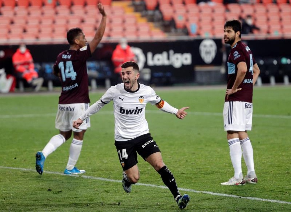 Gayá tranquilizó a la afición 'che'. EFE