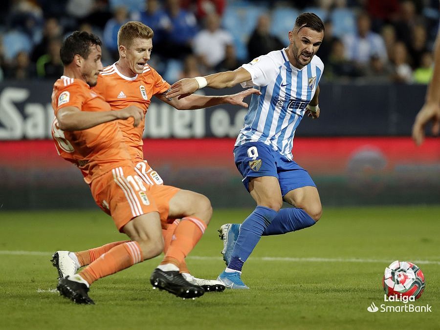 Víctor llama a Lombán, Sadiku, Luis Muñoz y Gonzalo para el Alcorcón - BeSoccer
