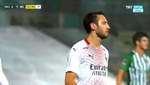 Los 11 metros salvan al Milan de la debacle