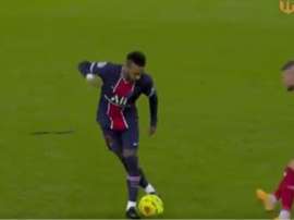 Neymar volvió a hacer de las suyas. Captura/franceDirect