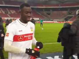 Su 'hobby' es el gol: el congoleño que va para estrella en la Bundesliga. Twitter/Stuttgart