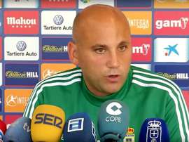 Rozada explicó el plan del club con el cambio de entrenador. Captura/RealOviedo