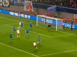 ¿La volea perfecta? Golazo de Sabitzer en una remontada de 10'. Captura/Movistar+