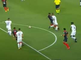 Alajuelense le recuerda a Sporting San José por qué es líder. Captura