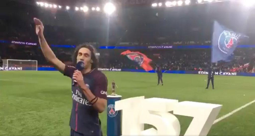 Edinson cavani twitter