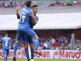 Golpe de teatro de puro cemento. CruzAzul