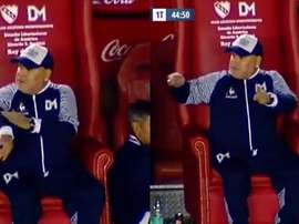 Maradona pidió el VAR, pero en Argentina no hay. Captura/TNTSports