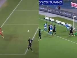 La volea de Theo que neutralizó Di Lorenzo. Capturas/Movistar+