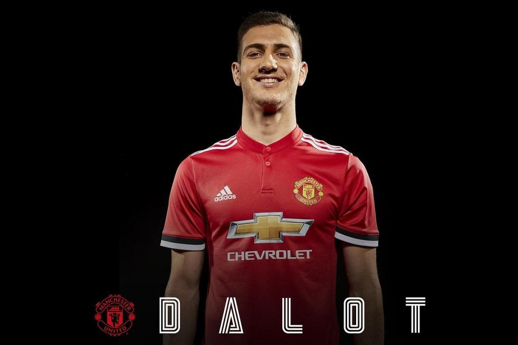 Joel Pereira Leaks Diogo Dalot S New Squad Number Besoccer
